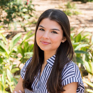 Meet your Posher, Leila